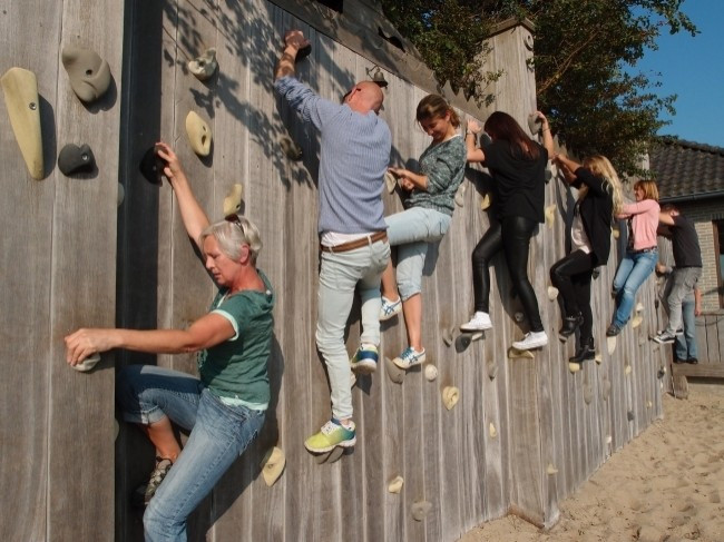 800 600 3 1483 15 klimmen bedrijfsuitje jpg scaletype 1 width 1200 height 1200 ext 1920024214