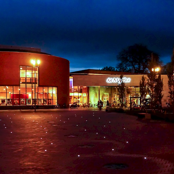 small mythe avond klein